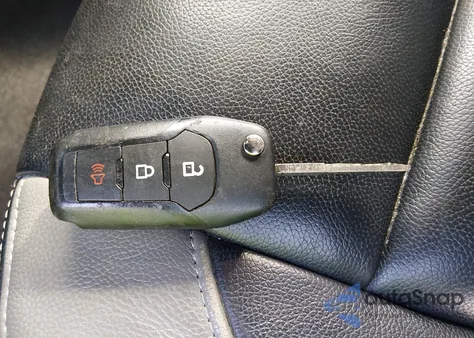 2019 Ford F-150 Xlt из США, поврежденный, VIN 1FTEW1E59KKD77643